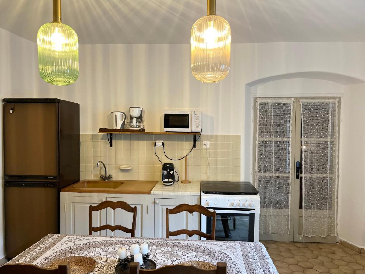 Housica & Co. Apartment Ucciani Екстериор снимка