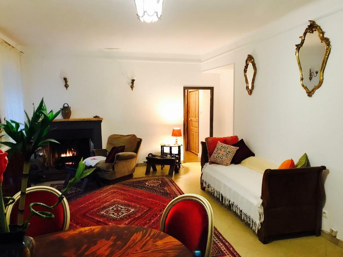 Housica & Co. Apartment Ucciani Екстериор снимка